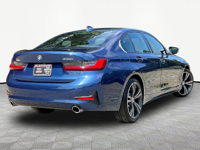 Used 2021 BMW 330i Sedan w/ Premium Package RWD image 5