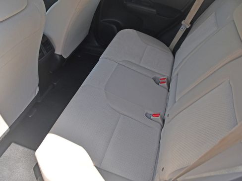 Used 2016 Honda CR-V SE image 16