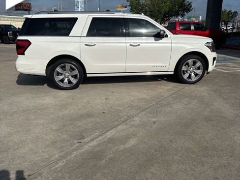 Used 2023 Ford Expedition Max Platinum image 5