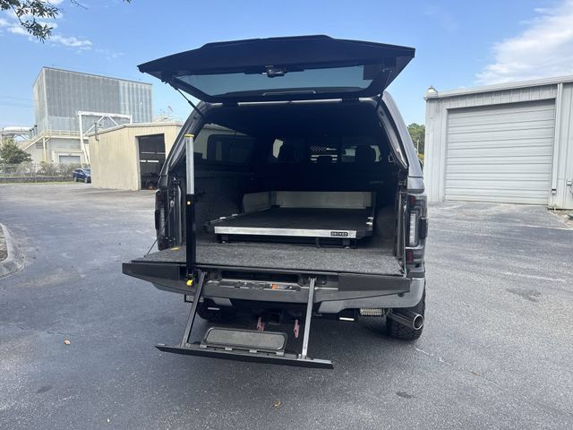 Used 2021 Ford F250 Lariat w/ Chrome Package AWD/4WD image 13