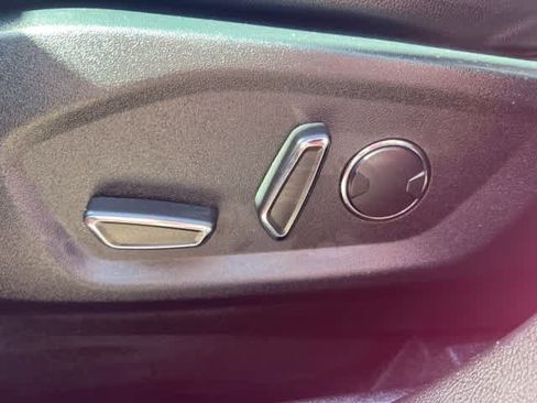 Used 2017 Ford Edge SEL w/ Equipment Group 201A FWD image 15