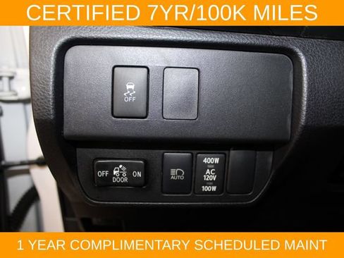 Used 2023 Toyota Tacoma TRD Sport AWD/4WD image 18