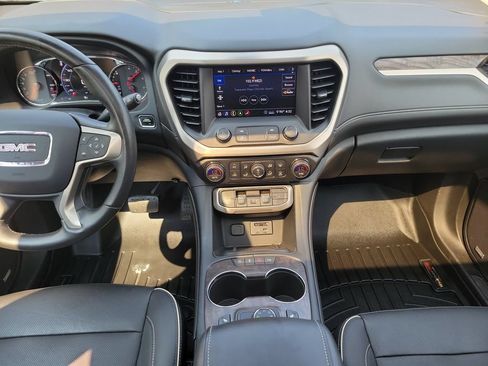 Used 2020 GMC Acadia Denali w/ Denali Ultimate Package AWD/4WD image 38