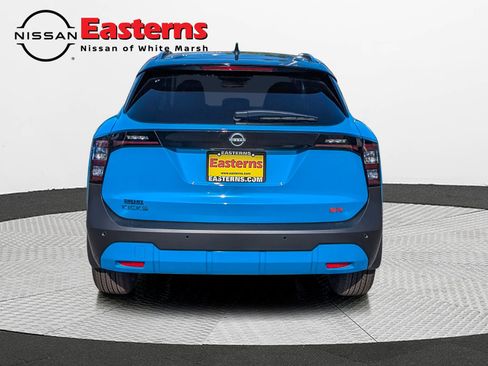 New 2025 Nissan Kicks SR w/ SR Premium Package image 6