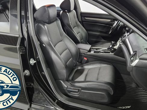 Used 2021 Honda Accord Sport image 34