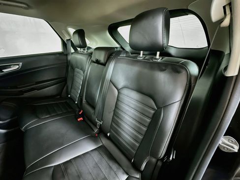 Used 2021 Ford Edge SEL w/ Convenience Package FWD image 22