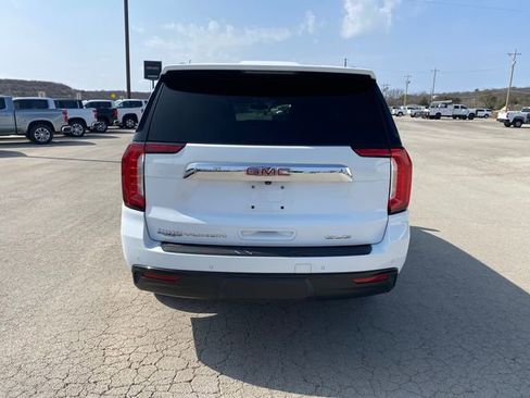 Used 2022 GMC Yukon SLE w/ Gmc Pro Safety Plus Package image 5