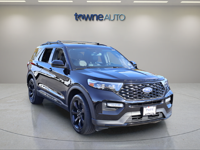 Used 2024 Ford Explorer ST-Line w/ Class IV Trailer Tow Package AWD/4WD image 9