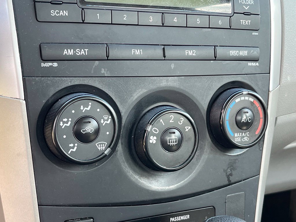 Used 2009 Toyota Corolla FWD image 20