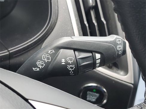 Used 2023 Ford Edge SEL w/ Convenience Package image 17