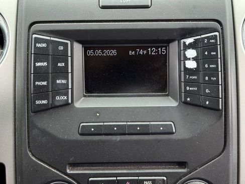 Used 2014 Ford F150 XLT w/ XLT Chrome Package RWD image 14