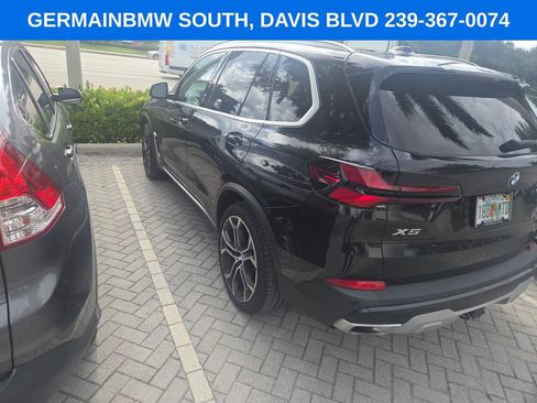 Used 2024 BMW X5 sDrive40i w/ Premium Package RWD image 4