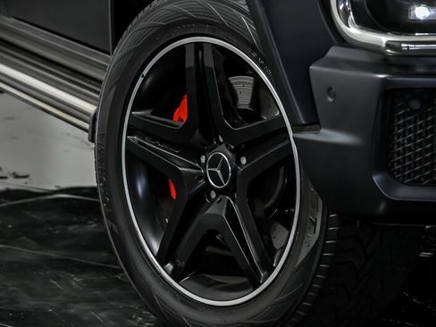 Used 2016 Mercedes-Benz G 63 AMG 4MATIC image 3