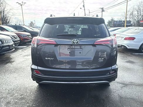 Used 2018 Toyota RAV4 XLE w/ Plus Extra Value Package image 6