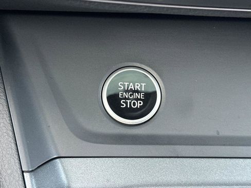 Certified 2025 Audi Q3 2.0T Premium w/ Convenience Package image 22