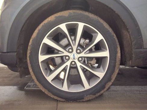 Used 2025 Ford Explorer Platinum w/ Ultimate Package image 21