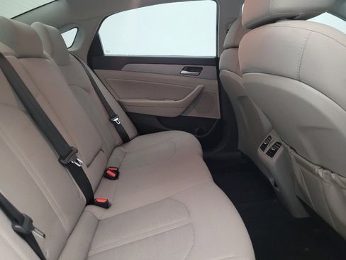 Used 2019 Hyundai Sonata SEL w/ Tech Package 02 image 19