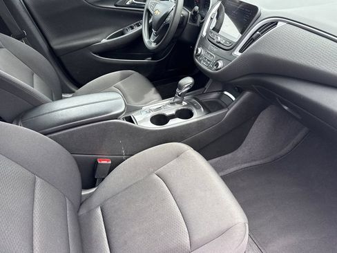Used 2023 Chevrolet Malibu LT FWD image 22