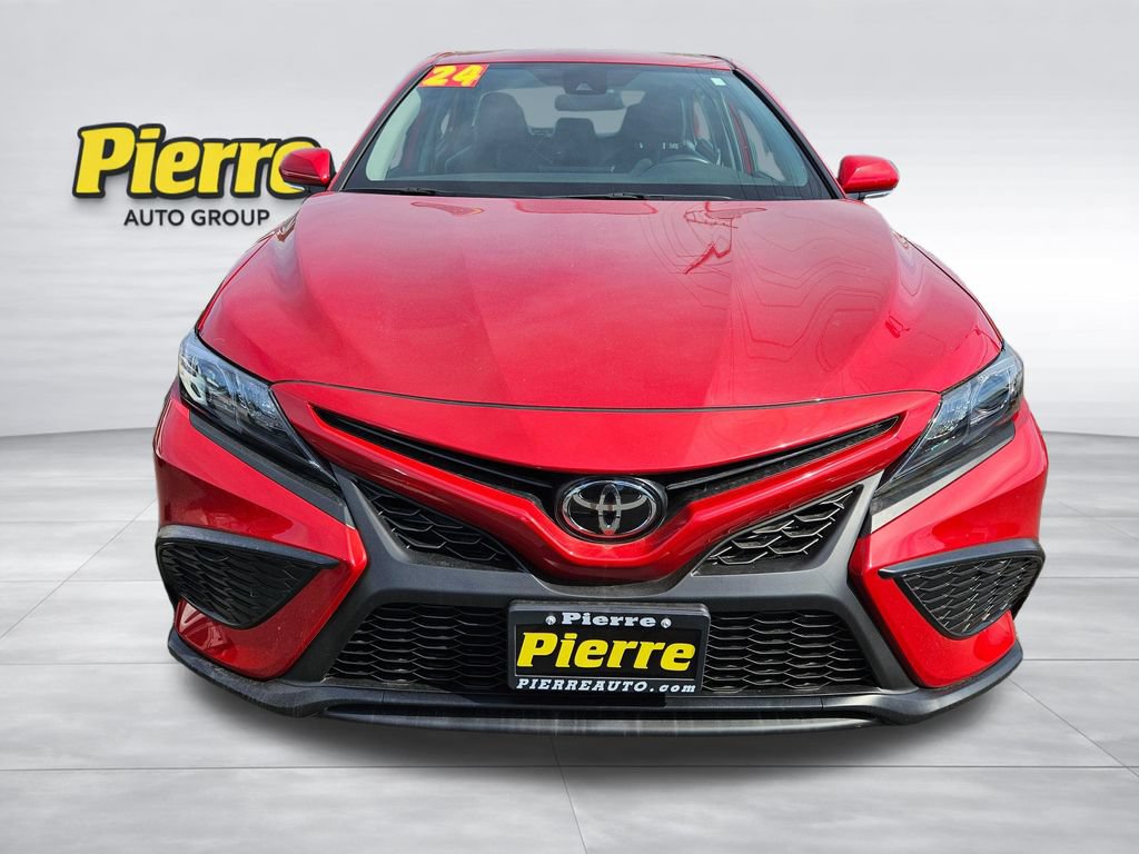 Used 2024 Toyota Camry SE FWD image 7