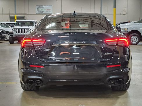 Used 2022 Maserati Ghibli Modena RWD image 9