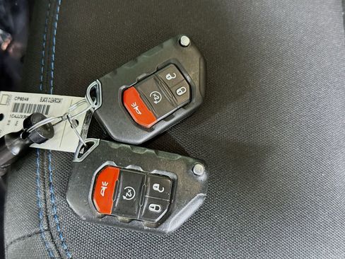 Used 2022 Jeep Wrangler Unlimited Rubicon 4xe w/ Cold Weather Group image 33