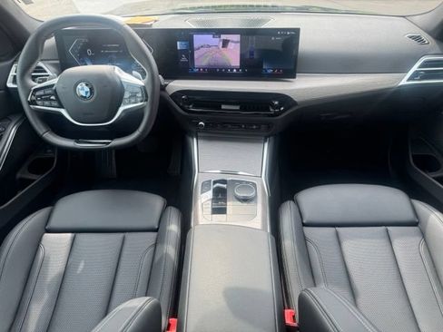 Used 2026 BMW 330i xDrive Sedan AWD/4WD image 18