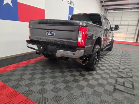 Used 2017 Ford F250 XLT w/ XLT Value Package AWD/4WD image 25