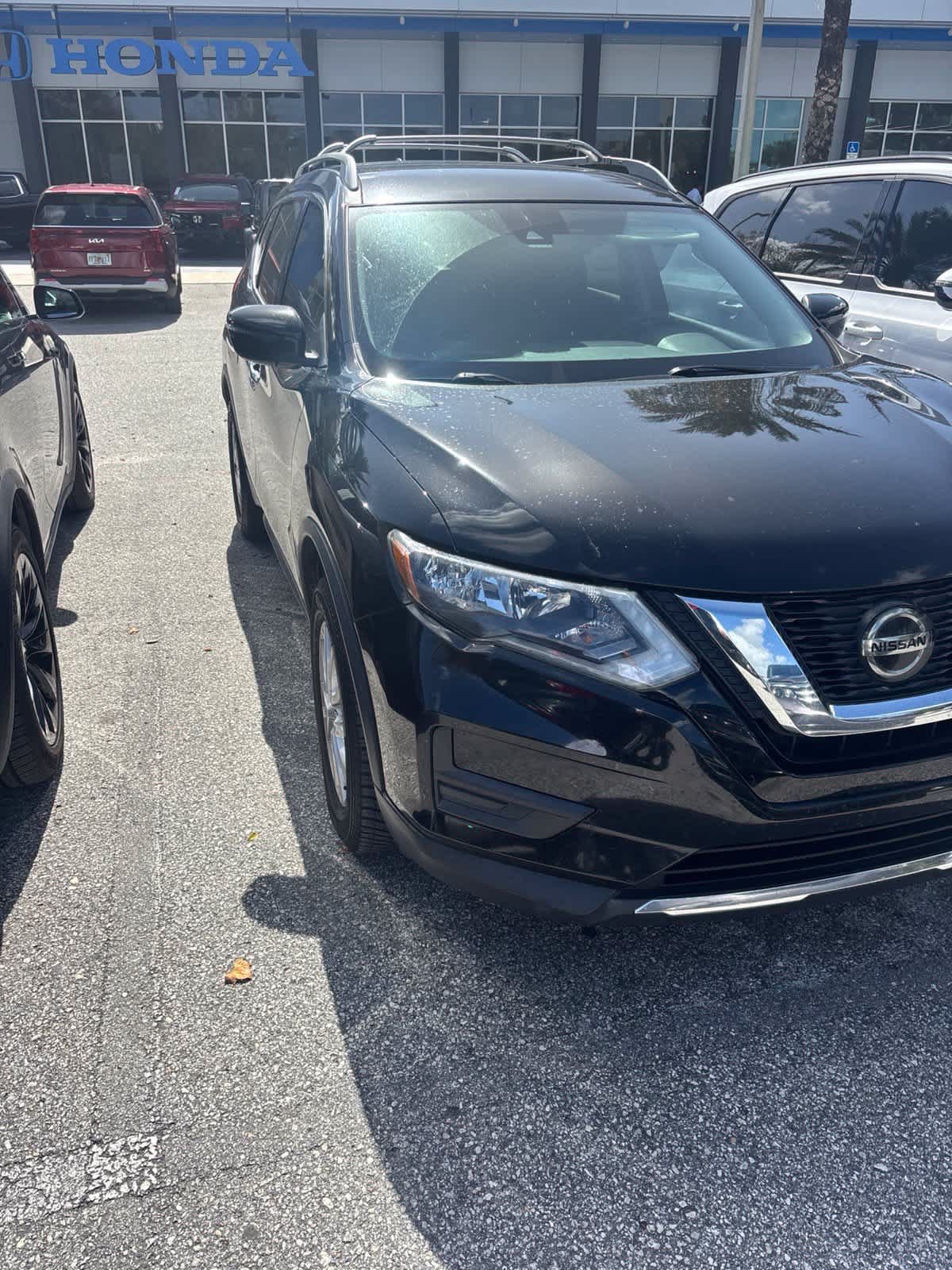 Used 2019 Nissan Rogue S w/ Special Edition Package AWD/4WD image 7