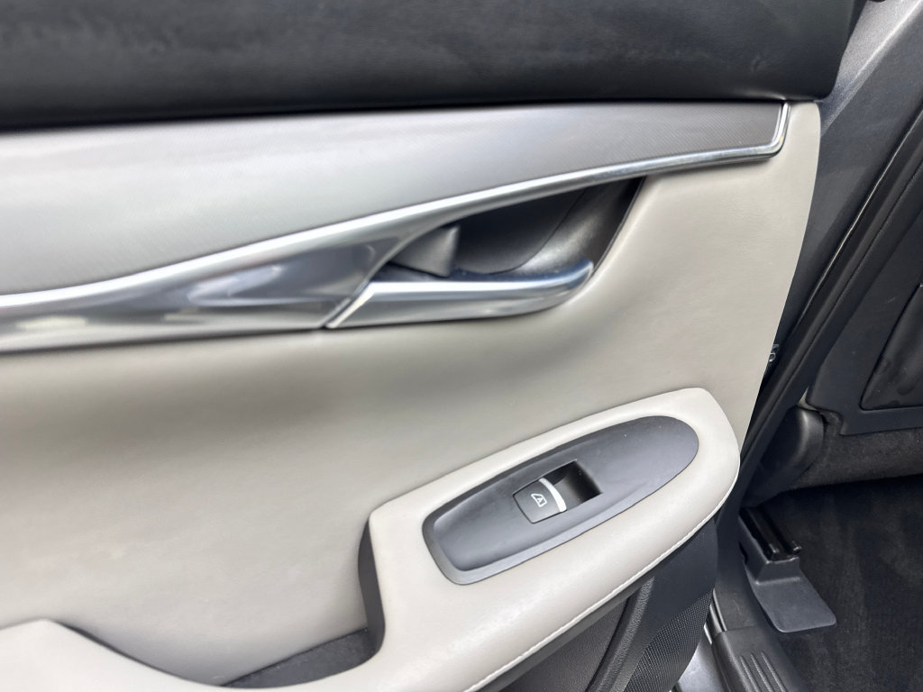 Used 2023 INFINITI QX50 Luxe FWD image 40