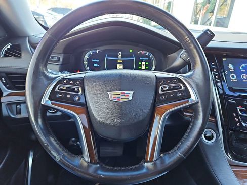 Used 2020 Cadillac Escalade Premium Luxury image 10