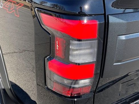 Certified 2025 Nissan Frontier PRO-4X w/ Pro Convenience Package image 28