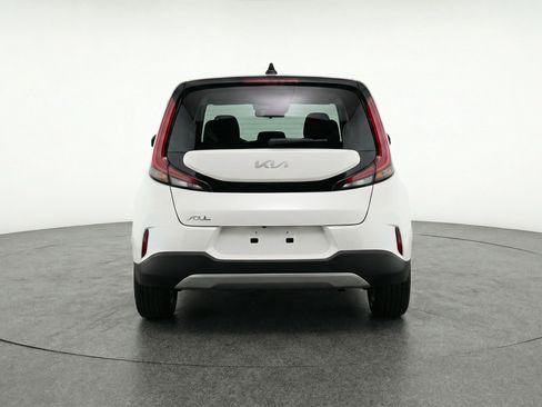 Used 2025 Kia Soul LX w/ LX Technology Package image 7