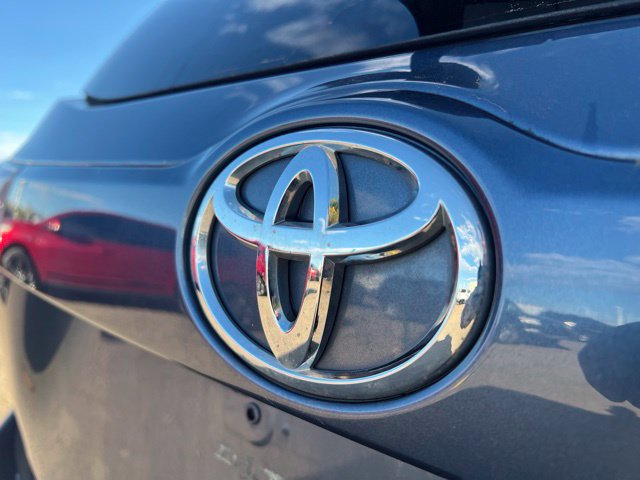 Used 2015 Toyota Highlander Limited Platinum AWD/4WD image 12
