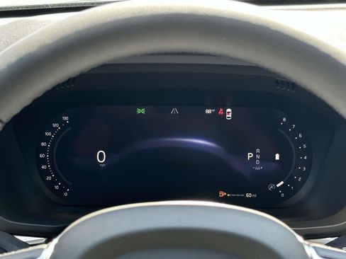 New 2026 Volvo XC60 B5 Core w/ Climate Package image 10