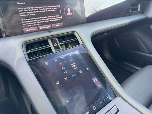 Used 2021 Porsche Taycan 4S image 12