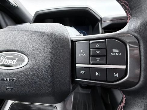 Used 2023 Ford Expedition Limited AWD/4WD image 18