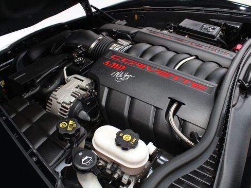 Used 2013 Chevrolet Corvette Grand Sport w/ 3LT Preferred Equipment Group RWD image 31
