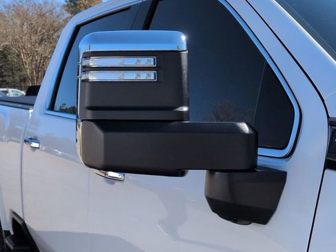 Used 2025 GMC Sierra 2500 Denali Ultimate w/ Max Trailering Package AWD/4WD image 11