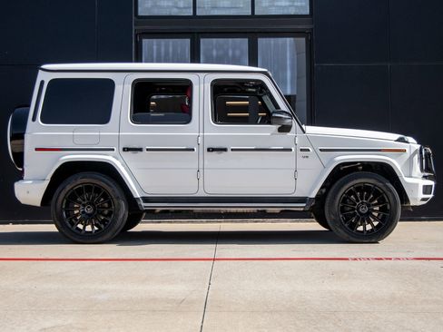 Used 2023 Mercedes-Benz G 550 w/ Exclusive Interior Package image 10