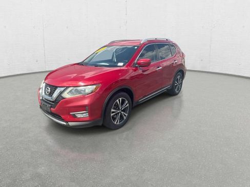 Used 2017 Nissan Rogue SL FWD image 4