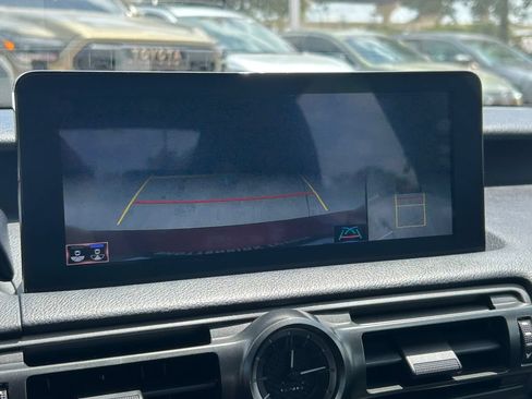 Used 2023 Lexus IS 500 RWD image 32