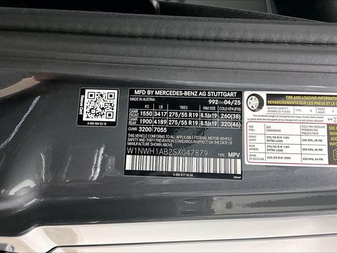 Used 2025 Mercedes-Benz G 550 image 34