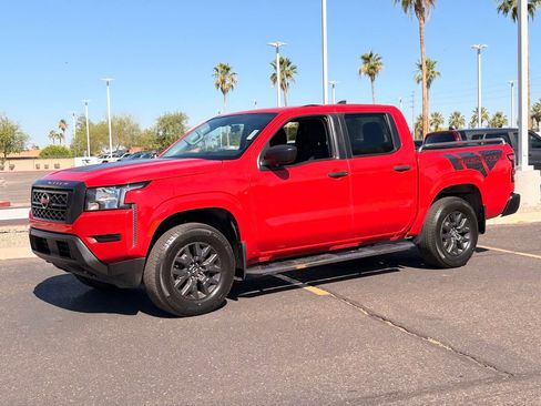 Certified 2022 Nissan Frontier S w/ Technology Package AWD/4WD image 2