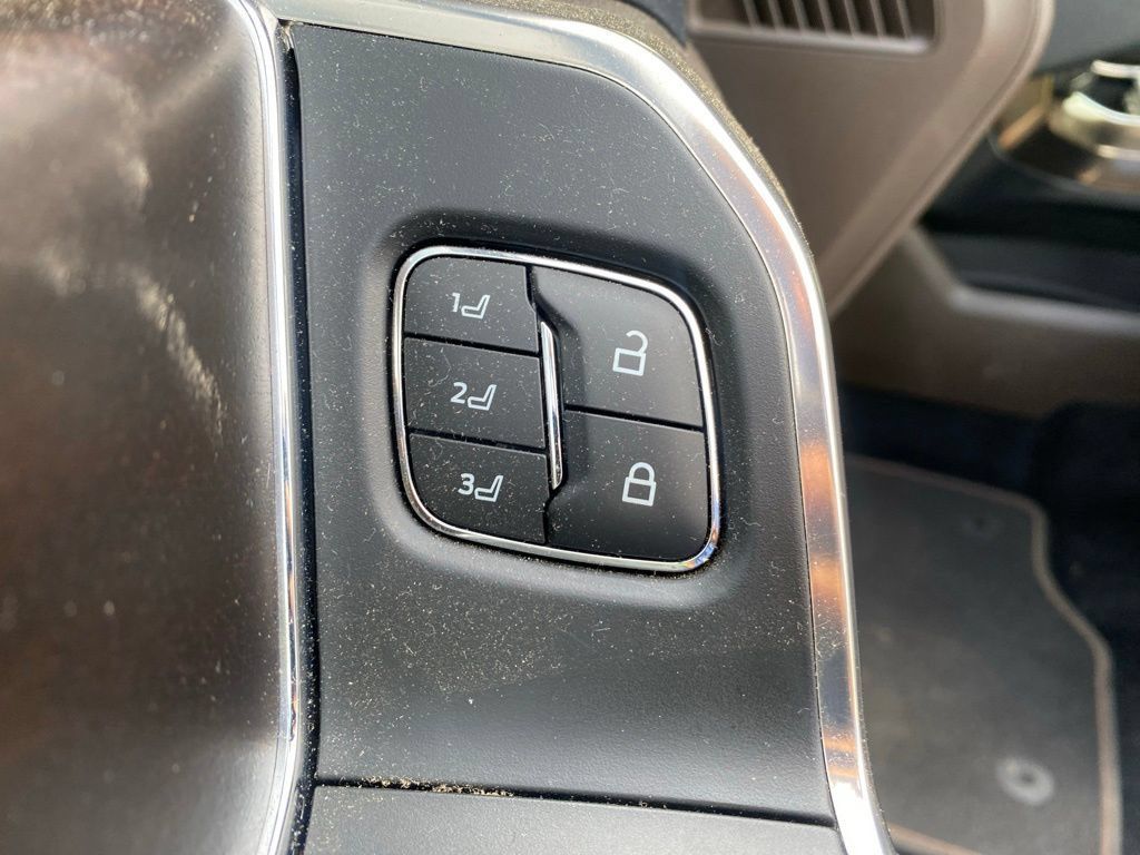 Used 2025 Ford F150 King Ranch AWD/4WD image 14