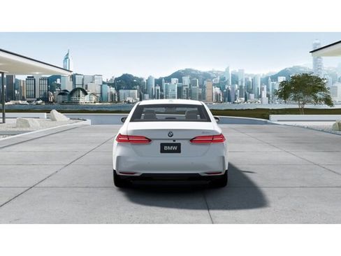 New 2026 BMW 530i w/ Premium Package image 5