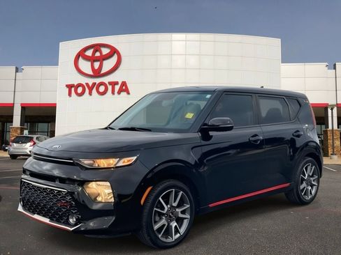 Used 2020 Kia Soul GT-Line w/ Option Group 015 FWD image 1