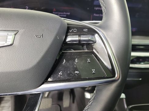 Used 2024 Cadillac Lyriq Sport RWD image 22