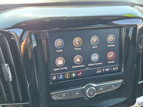 Used 2023 Chevrolet Traverse LT FWD image 14
