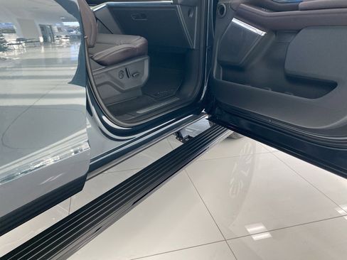 New 2025 Ford Expedition Platinum w/ Platinum Ultimate Package image 19