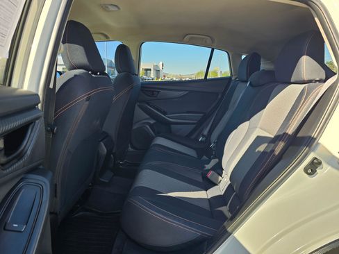 Used 2019 Subaru Crosstrek 2.0i Premium image 17